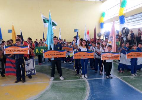 Seduc promove jogos escolares da Coordenadoria Distrital de Educação 2