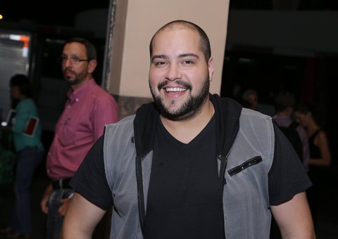 Tiago Abravanel e filho de Tim Maia brigam por musical