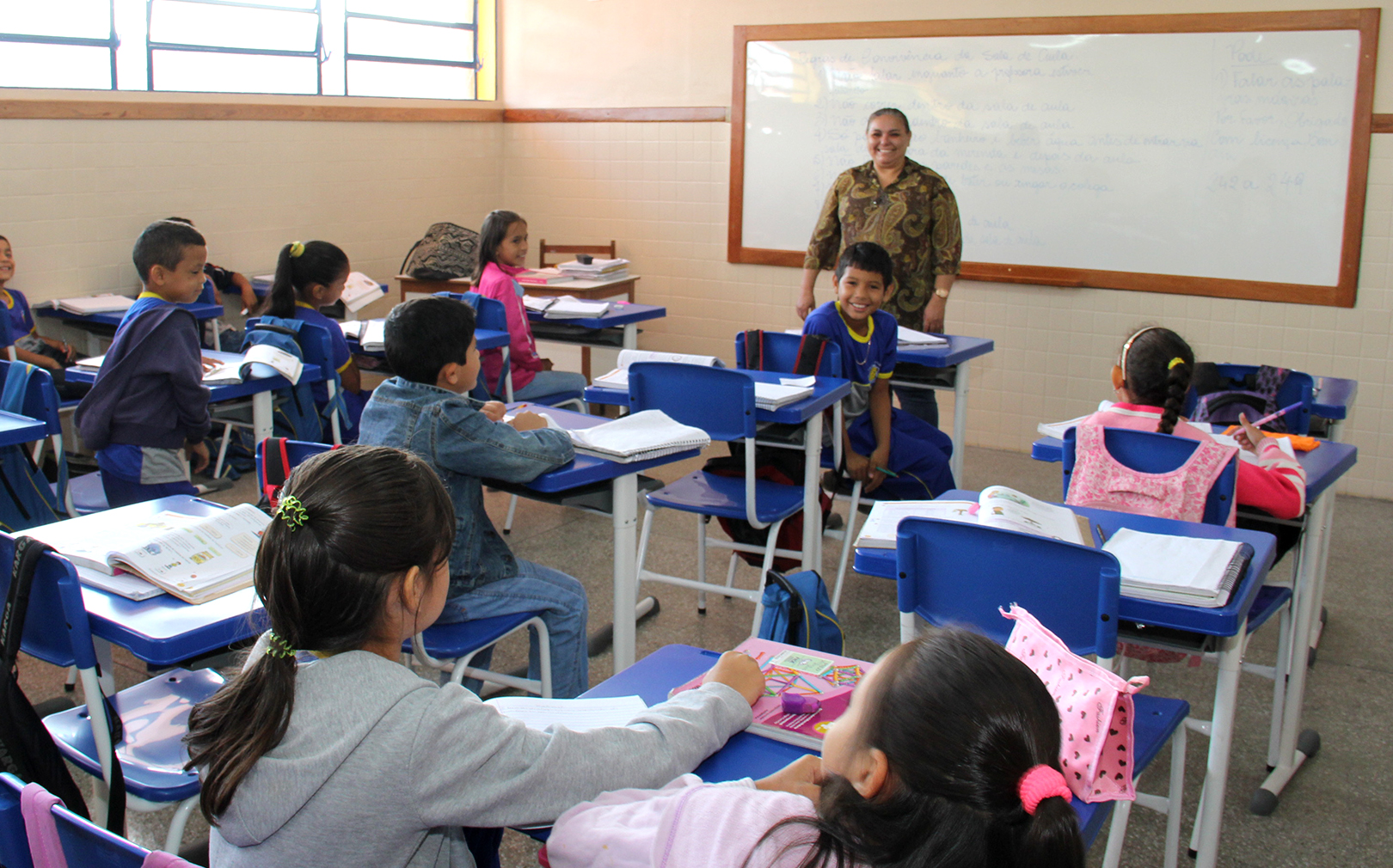 Governo prorroga inscrições para programa de pós-graduação voltado para professores