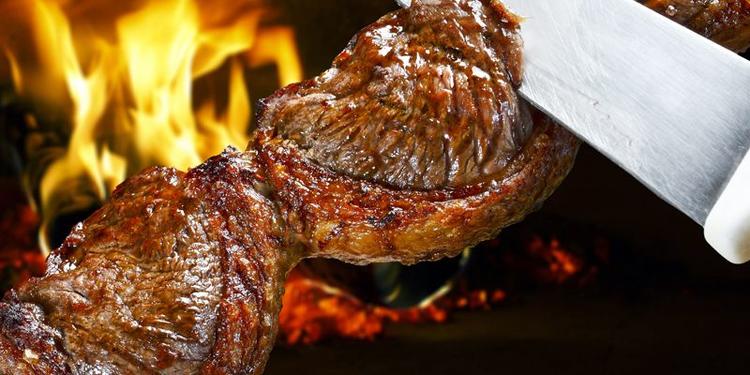 img_news_churrasco-para-os-gauchos-mais-que-uma-refeicao_o_casarao_1493395123_2804172017105843.jpg