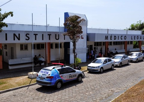 Na saída da padaria, homem é morto com tiro na nuca 