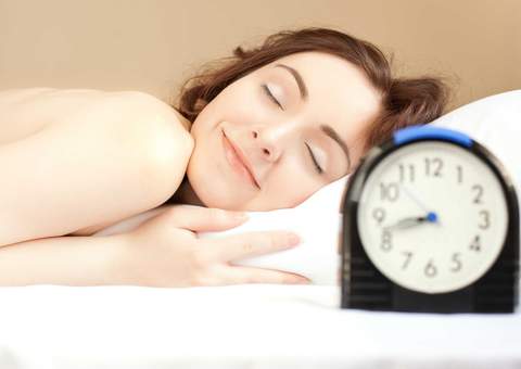 Quanto mais dinheiro as pessoas ganham, menos elas dormem