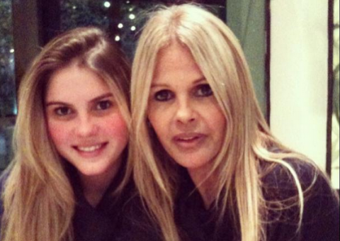 Monique Evans desmente Bárbara e modelo diz que ficará em silêncio