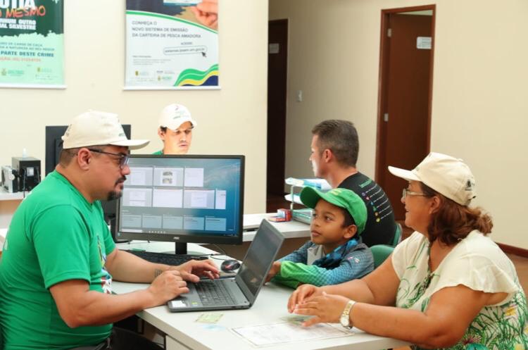 ipaam_carteira_pescador_02.jpg