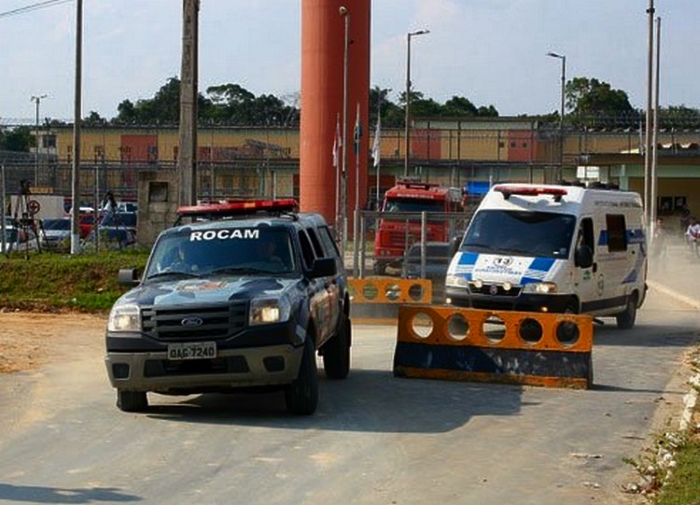 O foragido da Justiça é preso no bairro da Compensa 