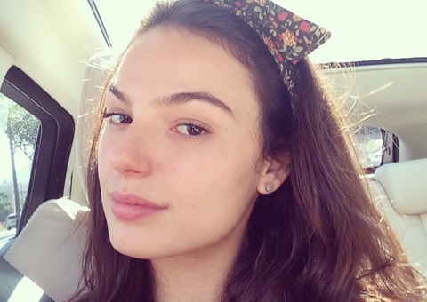 Intolerância ao glúten fez Ísis Valverde parar na UTI