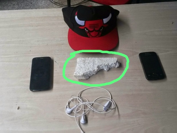 Homem usa arma de ispor para intimdar e roubar na zona leste