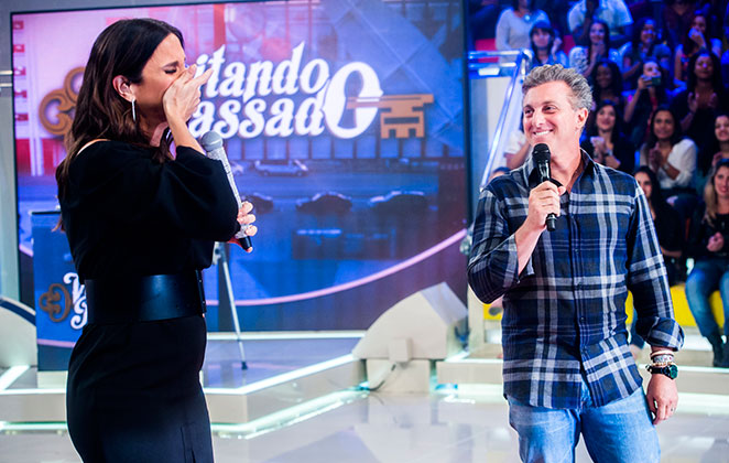 ivete-sangalo-vai-aos-prantos-no-caldeirao-do-huck-1_305727_36.jpg