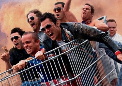 Membros de Jackass são hospitalizados no 2º dia de gravação do novo filme