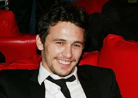 James Franco "envergonhado" após tentar marcar encontro com fã menor de idade