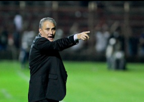 Tite mantém escalação para enfrentar Fluminense