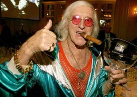 Apresentador de Tv é acusado de ter abusado de mais de 500 crianças