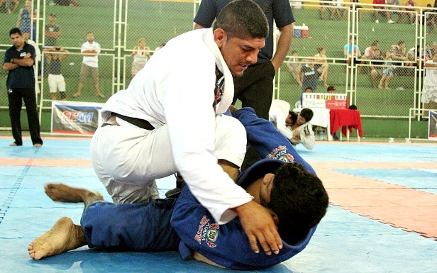 Federação de Jiu-Jítsu promove melhores do ano