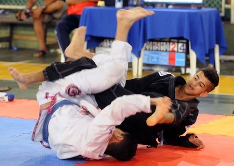 Competição de jiu-jítsu deve reunir mil atletas