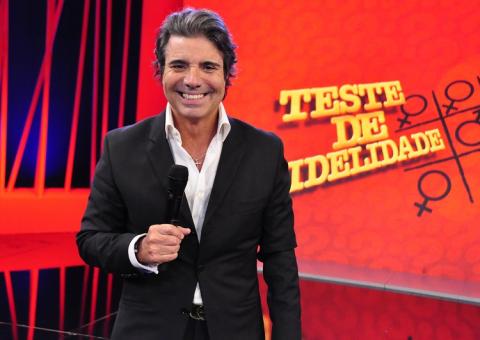 Teste de Fidelidade termina em pancadaria nos bastidores da RedeTV, veja