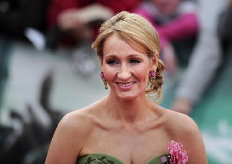 J.K. Rowling anuncia série de filmes ambientados no mundo de 'Harry Potter'
