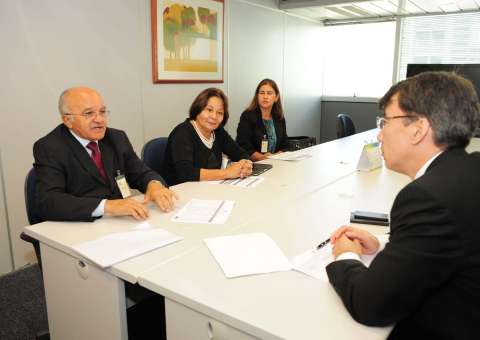 Plano de segurança do Governo   para a Copa é elogiado em reunião  em Brasília