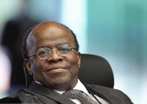 Joaquim Barbosa recebeu R$ 580 mil em benefícios atrasados