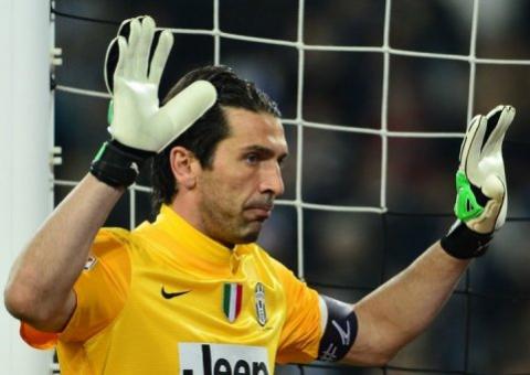 Buffon quer disputar a final da Copa das Confederações contra o Brasil