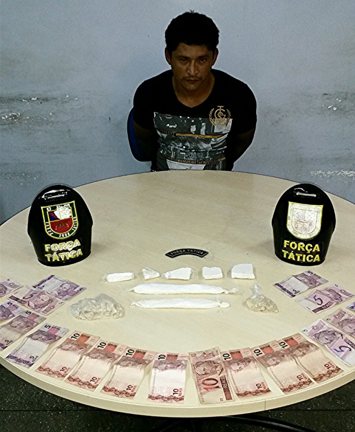 Suposto traficante do Alvorada é preso com duas pedras de cocaína