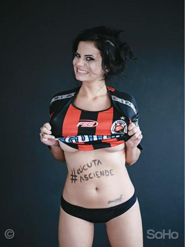 Time deixa segunda divisão e jornalista cumpre com promessa; Veja