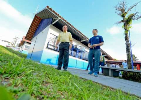 Governador José Melo visita obra de escola e anuncia inaugurações a partir desta semana