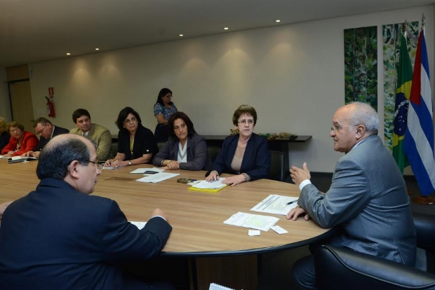 Acordo de cooperação na área de piscicultura é discutido com o governo de Cuba