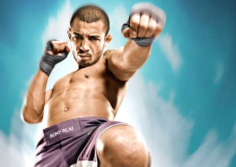 José Aldo e Barão vencem e mantém cinturão para o Brasil