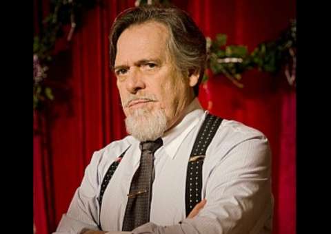 José de Abreu fratura costela durante gravações