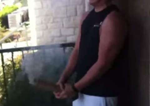 Flagrante de acidente com fogos atinge jovem na virilha