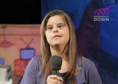 Fernanda Honorato é a primeira repórter com síndrome de Down