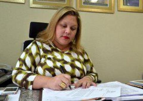 Juiza obriga  Estado do Amazonas a custear tratamento  de criança com paralisia. Valor:  R$ 300 mil  