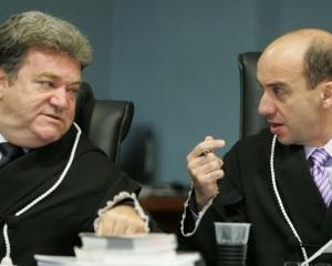 A doença do conselheiro Júlio Cabral