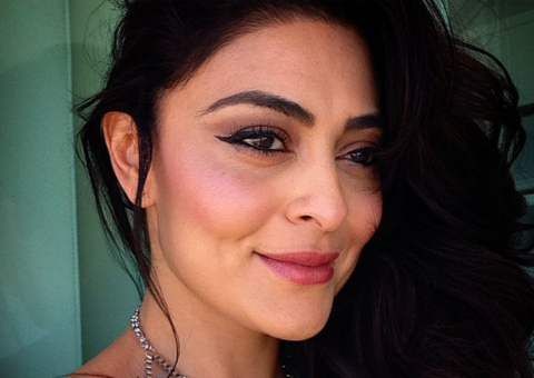 Juliana Paes passeia em shopping de Manaus durante folga das gravações