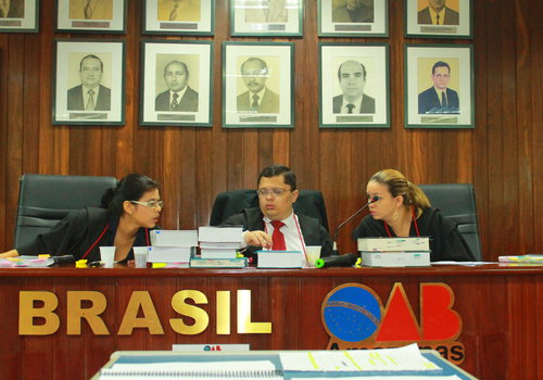 Esbam vence Júri Simulado da OAB