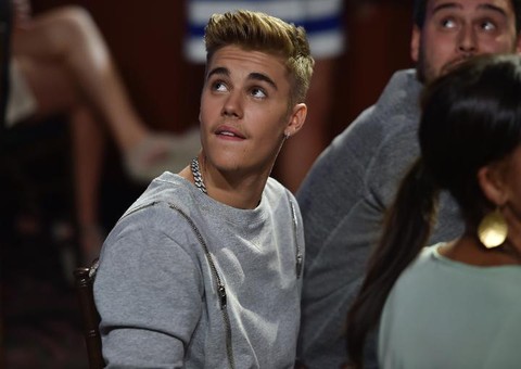 Justin Bieber é intimado por agressão a fotógrafo na Argentina