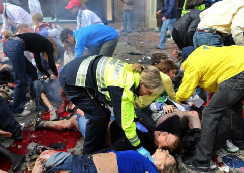 Imagens do atentado com bombas nos EUA chocam o mundo