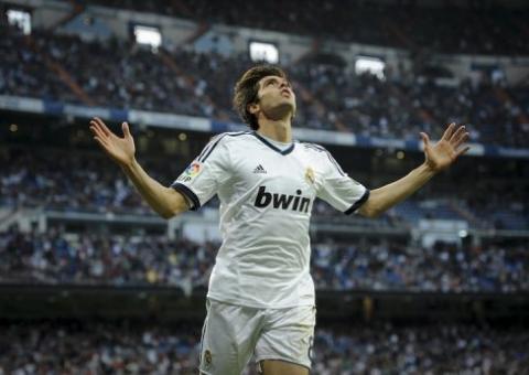 Kaká no banco do Real na final da Copa do Rei, 3 brasileiros titulares no Atlético