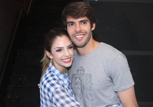 Carol Celico faz homenagem a Kaká: "Meu amor, minha vida"