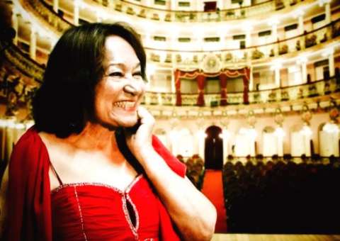 Kátia Maria é a convidada especial desta quinta