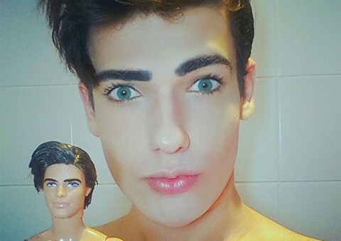 Mãe de Ken Humano faz revelações comprometedoras sobre o modelo: 'Sempre foi uma pessoa mentirosa'