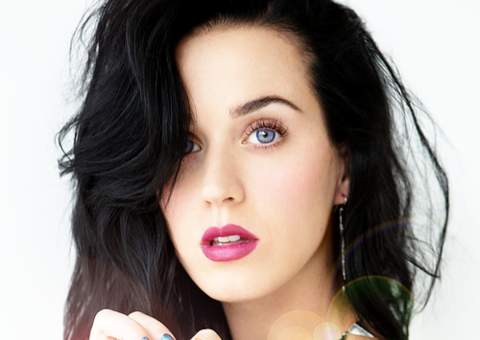 Katy Perry revela que pensou em se matar após divórcio