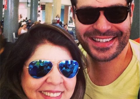 Roberta Miranda sobre Thiago Lacerda: "Delícia"