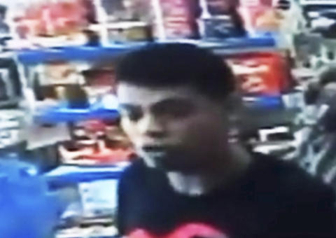 Assaltante leva todo o dinheiro de padaria e está sendo procurado em Manaus