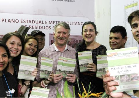 Governo lança manual de combate aos lixões