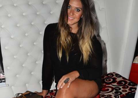  Amiga que dedurou Neymar aparece e evento VIP