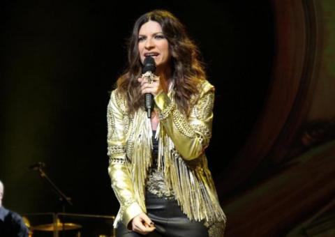 Laura Pausini lança clipe de "Se Non Te"