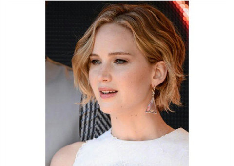 Jennifer Lawrence contata autoridades após vazamento de fotos íntimas