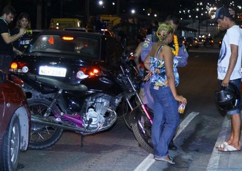 Operação Lei Seca registra 43 ocorrências nesta madrugada