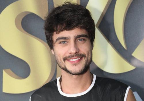 Guilherme Leicam é agredido por pai de debutante